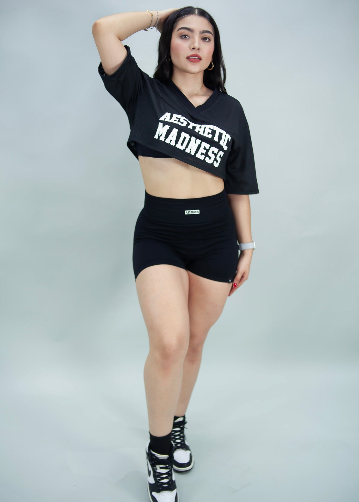 CROP OVER DRYFIT - NEGRO