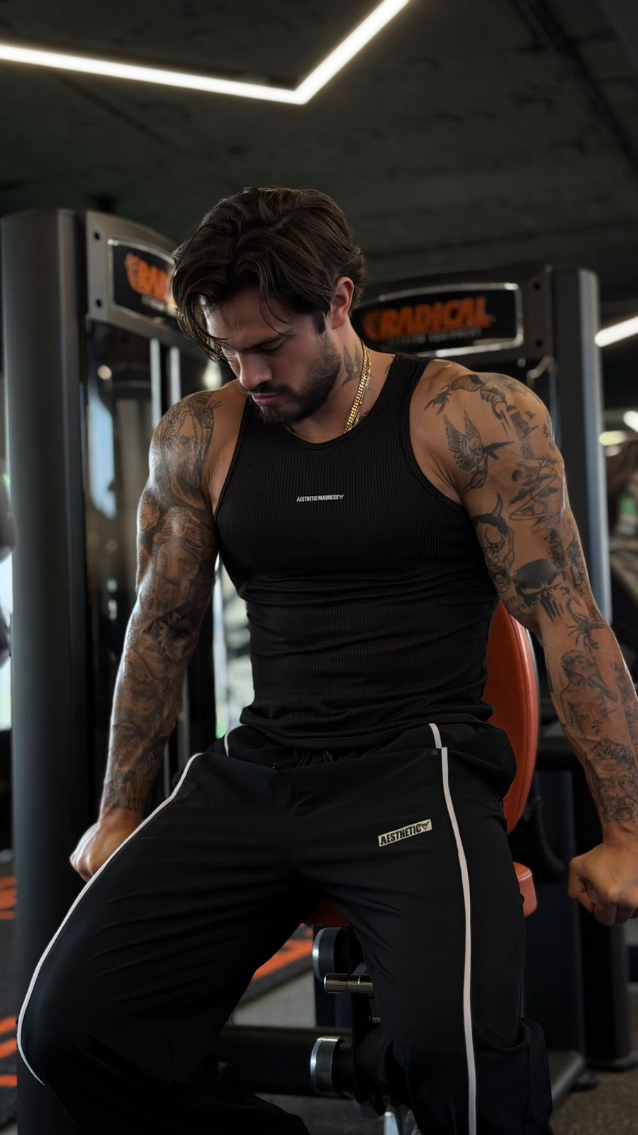 TANK TOP LINE - NEGRO